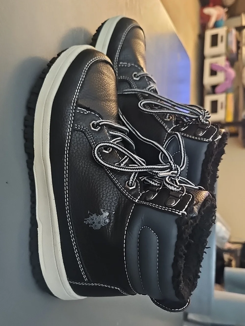 Boys US Polo Black Faux Fur Lined Boots Sz 3